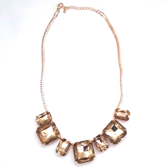 GOLDTONE WITH YELLOW CRYSTAL NECKLACE - Picture 6 of 8